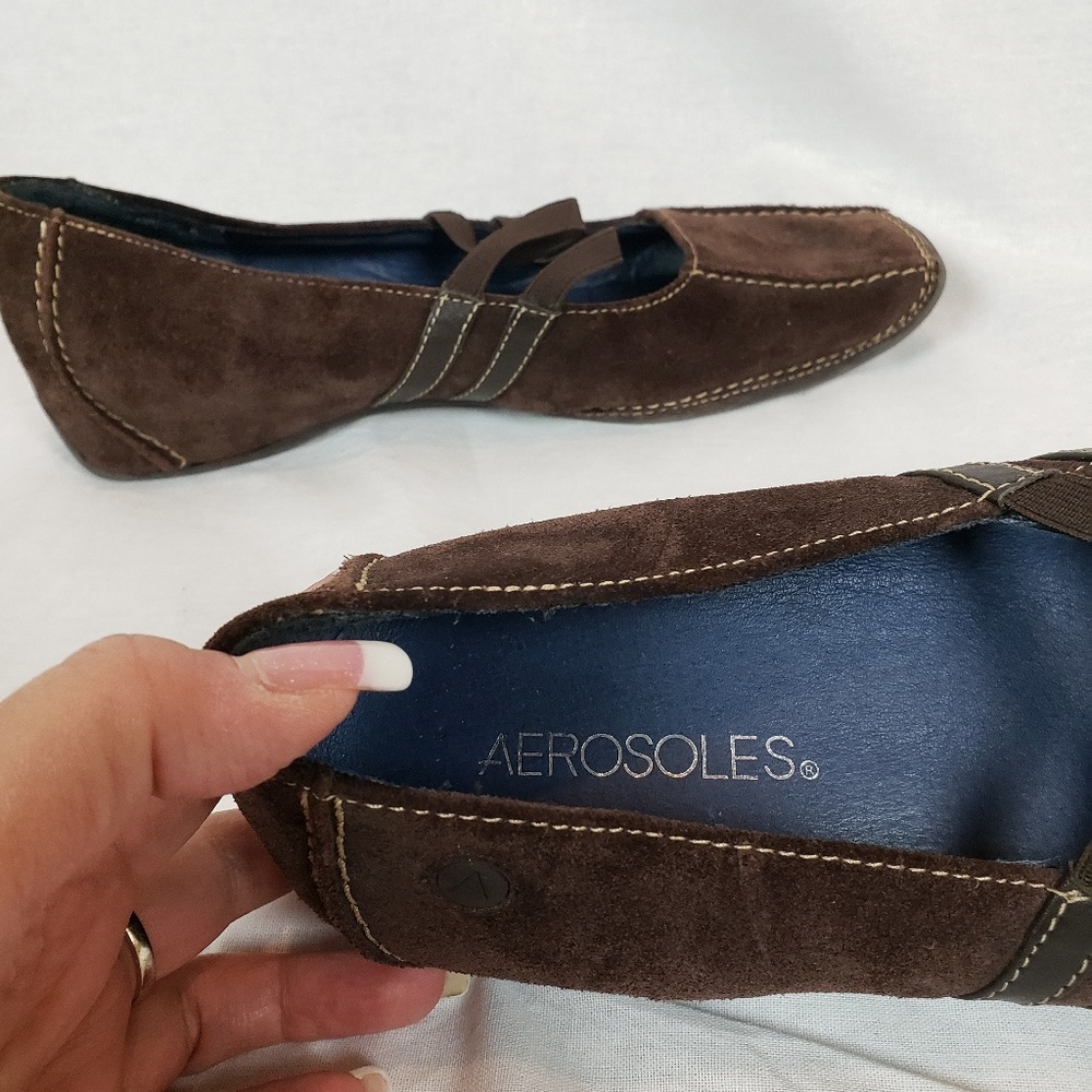 Aerosoles Suede Leather, Brown Slip Ons size 8W - Picture 5 of 8